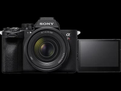 A7V Sony Mirrorless Camera: Features and Performance